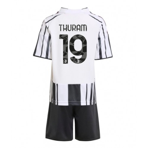 Stroje piłkarskie Juventus Khephren Thuram #19 Koszulka Podstawowej dla dzieci 2025-26 Krótki Rękaw (+ szorty)